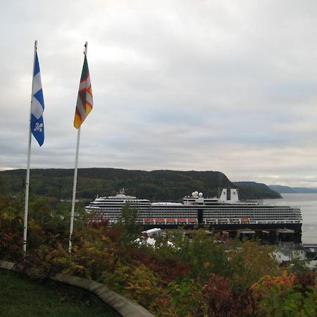Gite Au Fil Des Saisons Saguenay Ngoại thất bức ảnh